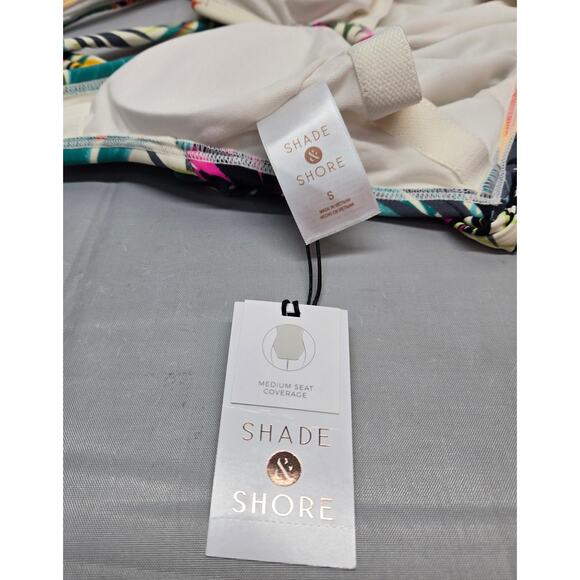 Shade & Shore Size: S (4-6) Tropical Print Swimsuit NWT - Picture 6 of 9